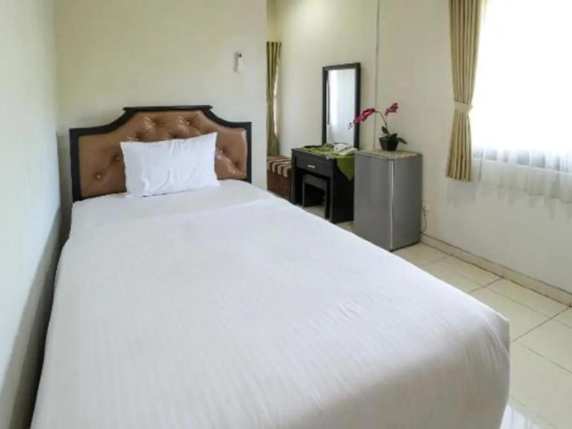 Tuban Torres Accommodation Кута Экстерьер фото