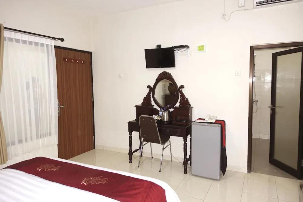 Tuban Torres Accommodation Кута Экстерьер фото