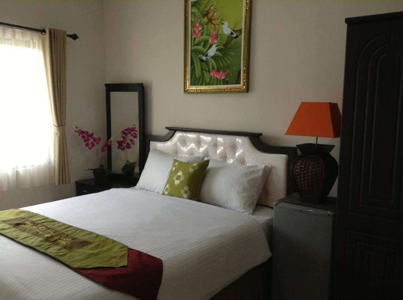 Tuban Torres Accommodation Кута Экстерьер фото