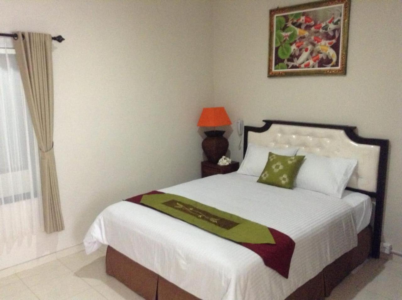 Tuban Torres Accommodation Кута Экстерьер фото